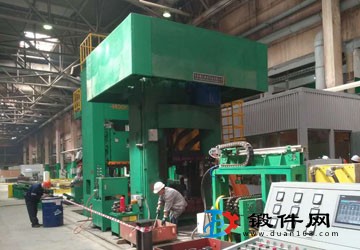 電動螺旋壓力機(jī)250噸鍛壓設(shè)備環(huán)保設(shè)備