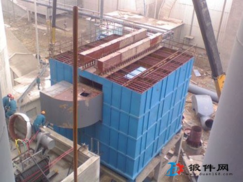 內蒙古鄂爾多斯?jié)蓾櫡辣龎m器